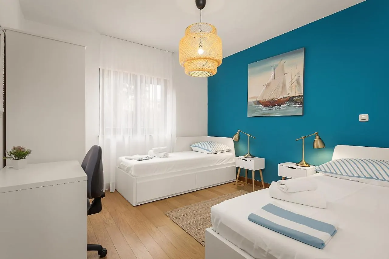 Apartments Cesare With Shared Pool Ližnjan Kroatien