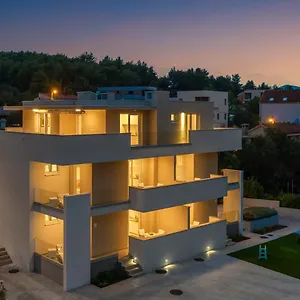 Alba Apartment Slatine