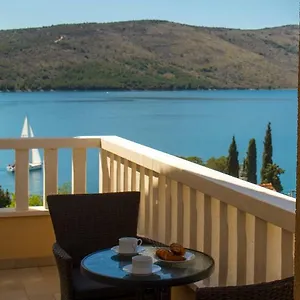 Punta Apartment Seget Vranjica